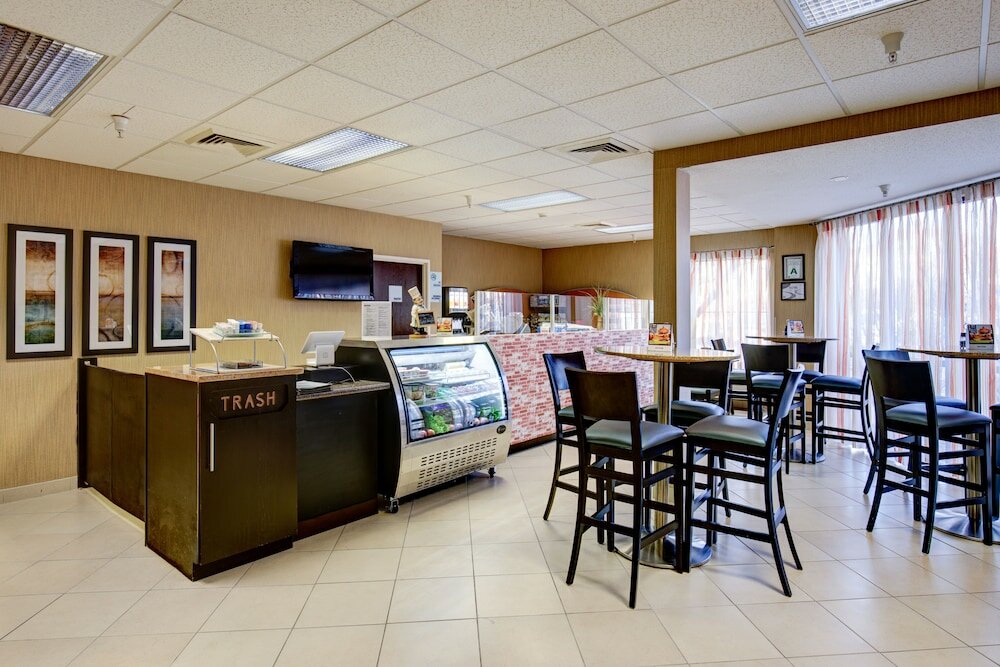 Фото Hotel Avyan