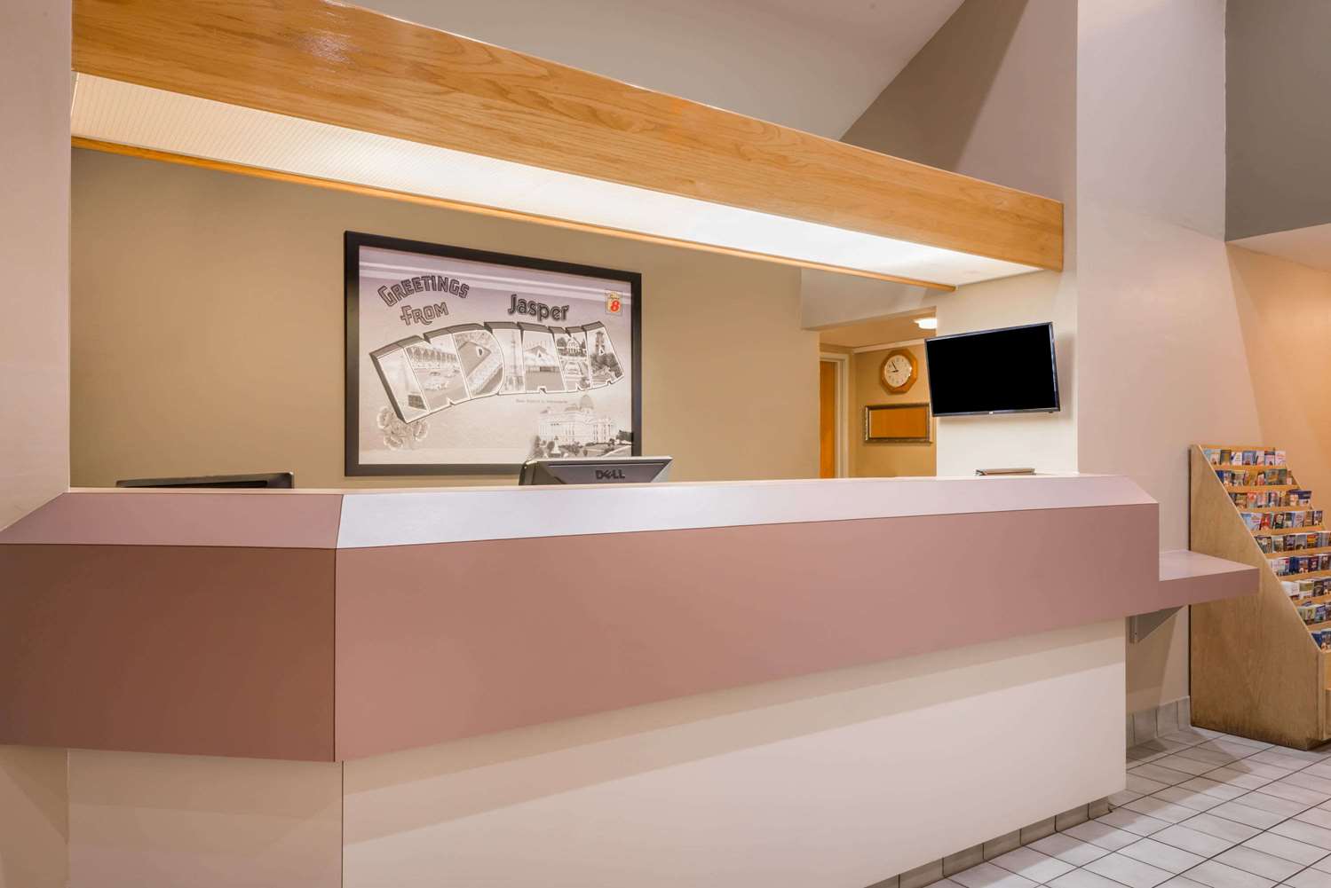 Фото Super 8 by Wyndham Jasper