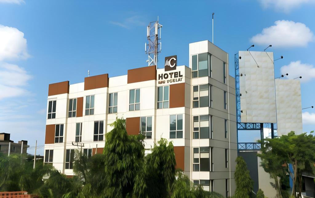 Фото отеля 1