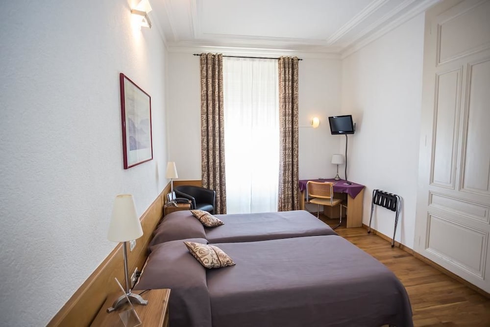 Фото Hotel Des Tourelles