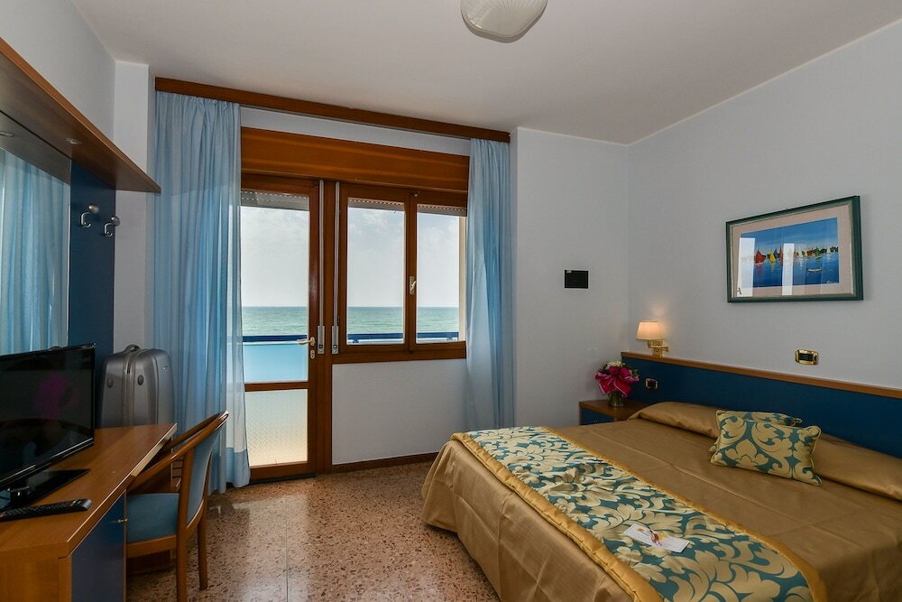 Фото Hotel Souvenir