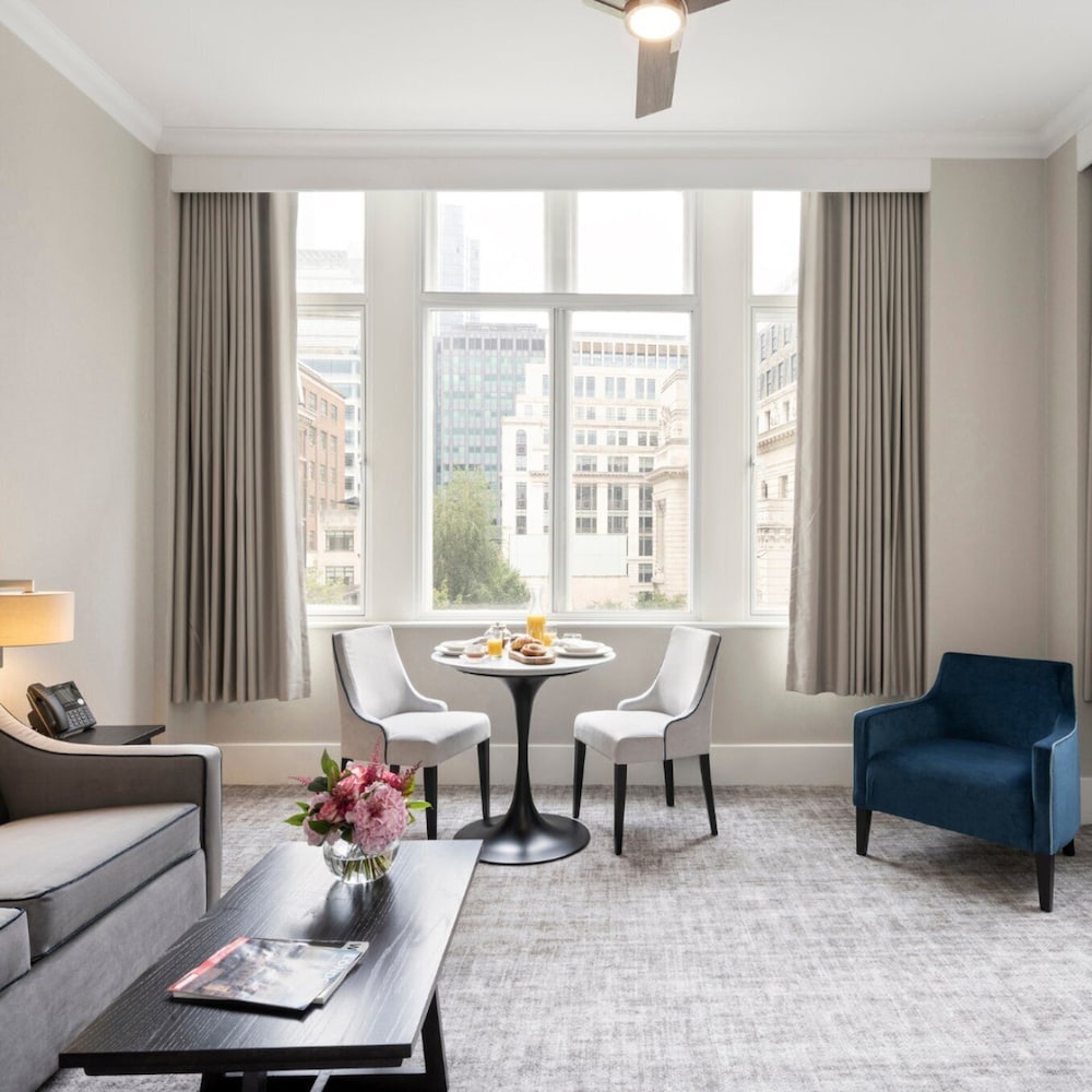 Фото Tower Residences by Blue Orchid