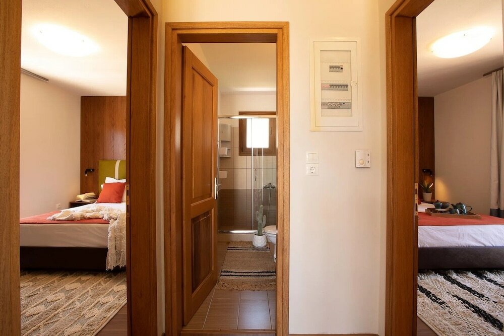 Фото Avaton Suites & Villa Philian Collection