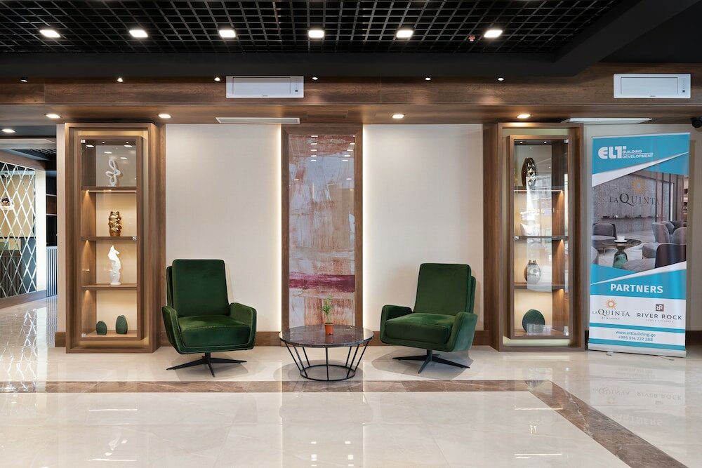 Фото Wyn Residences Batumi