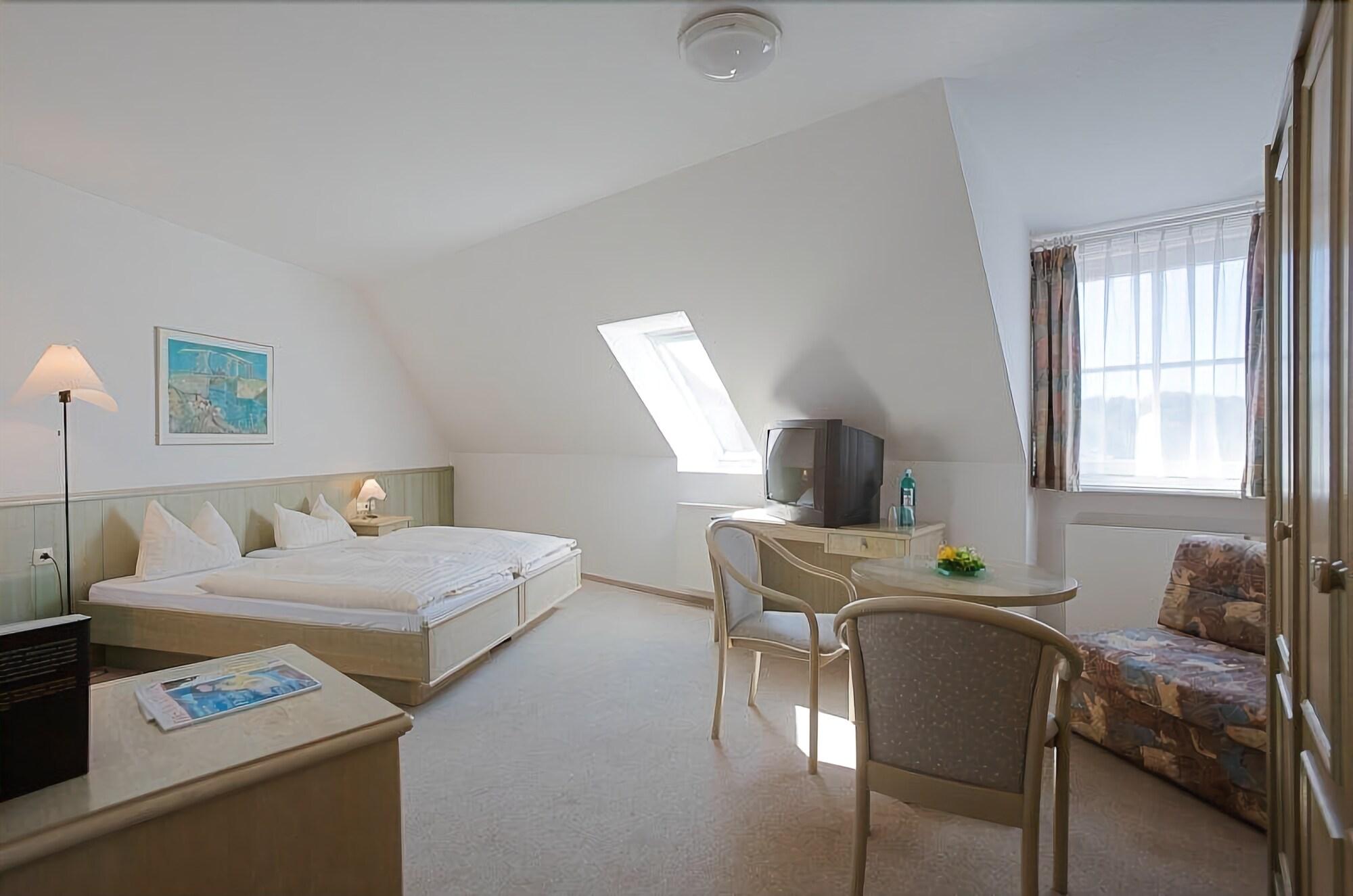 Фото Der Insulaner - Hotel & Restaurant