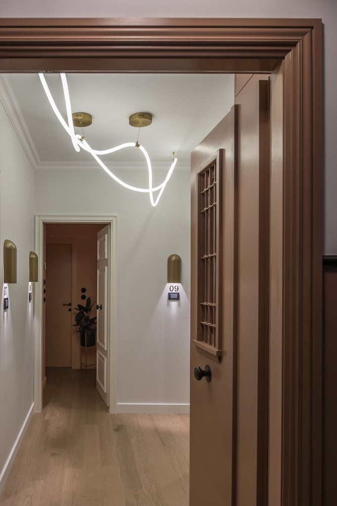 Фото Отель 72 AD Thessaloniki