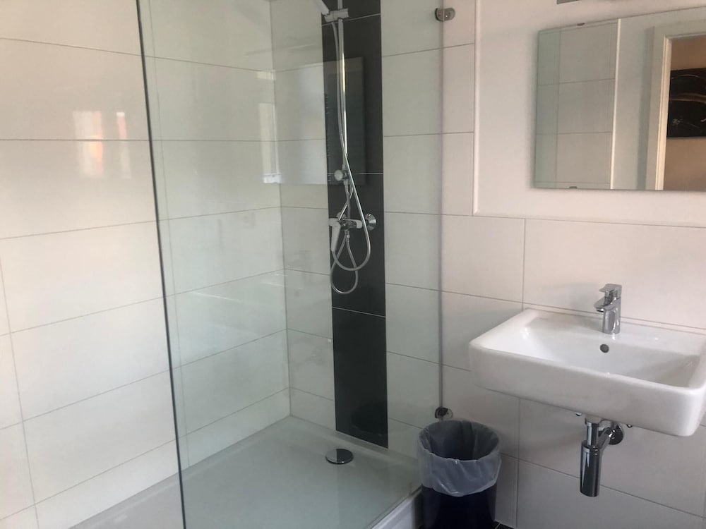 Фото Hotel Schwaferts