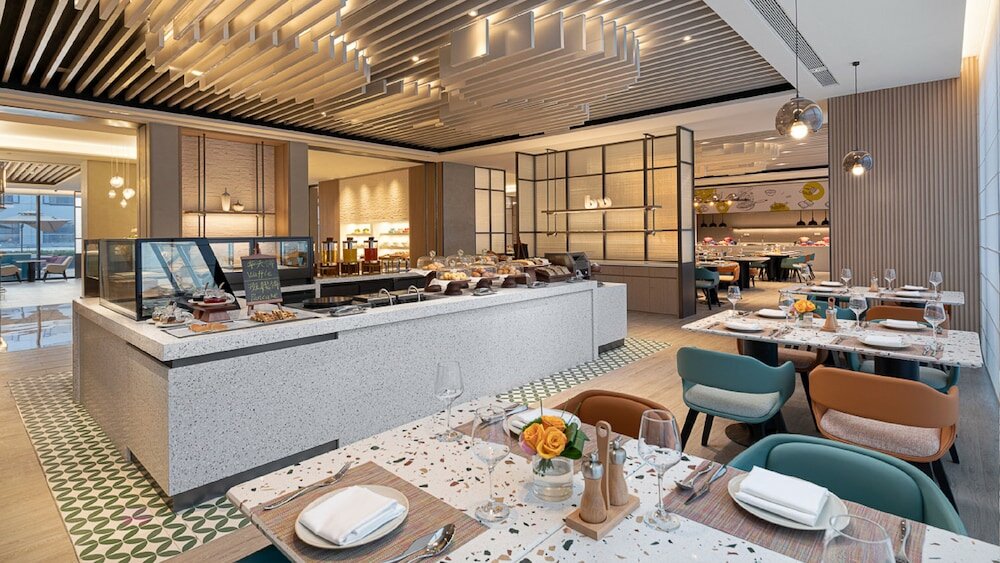 Фото Holiday Inn Shanghai Pudong Airport