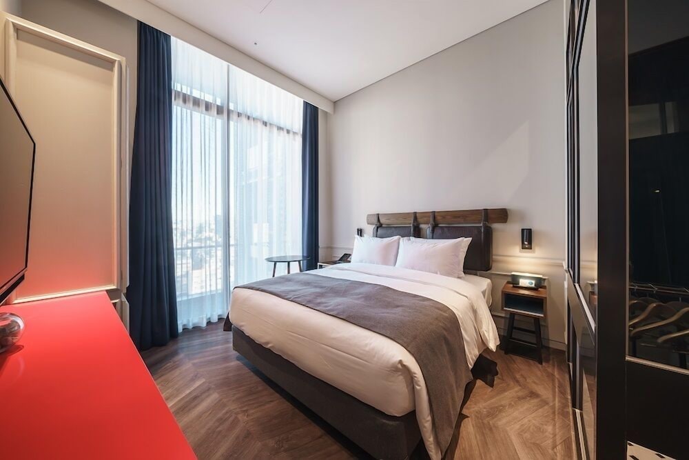 Фото Junibino Hotel Hongdae