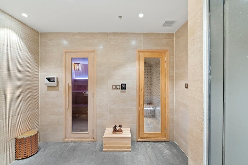 Фото 22Land Hotel Saigon