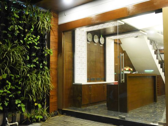 Фото Pine Tree Signature