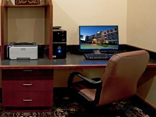 Фото Staybridge Suites Austin Nw, an Ihg Hotel