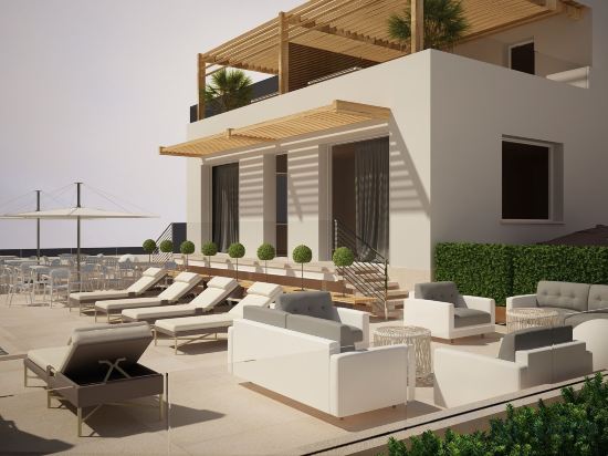 Фото You & Me Beach Hotel