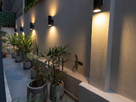 Фото Parkside Boutique Furnished Apartments