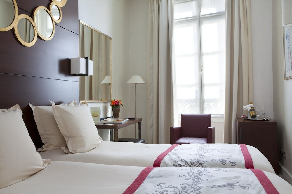 Фото Hôtel Le Sénat