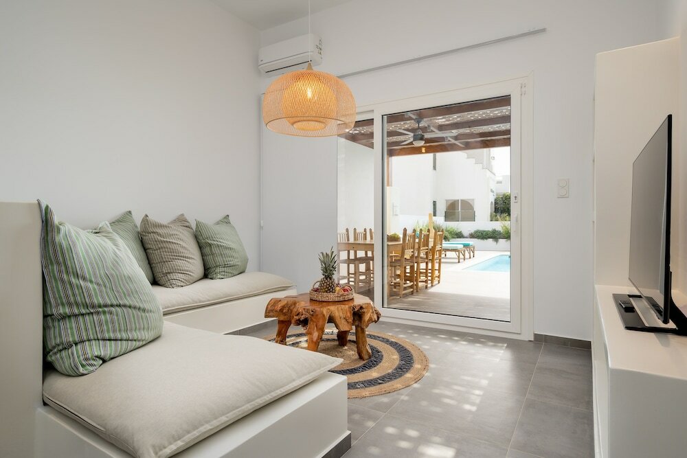 Фото Ploes Seaside Houses