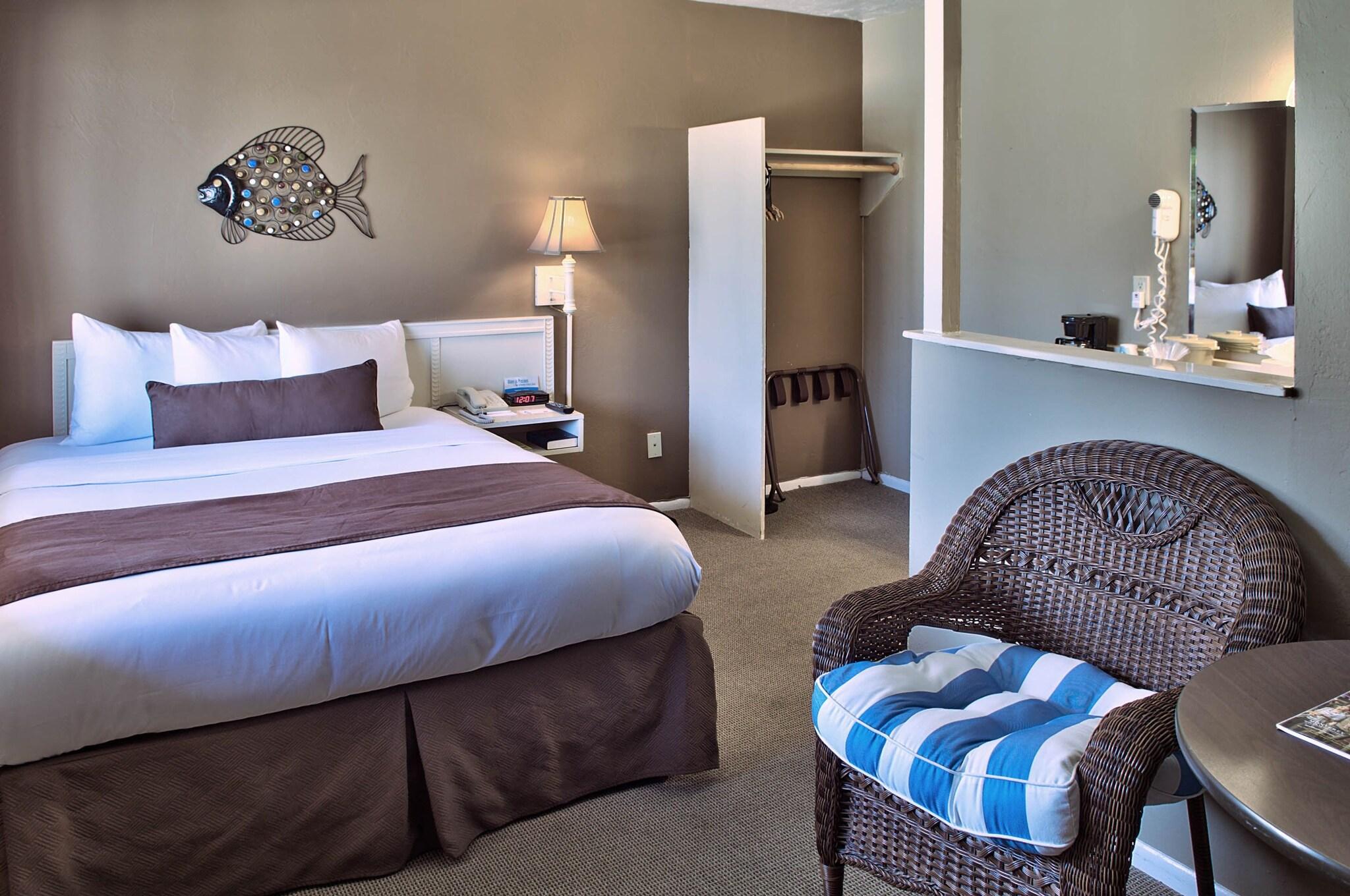 Фото Lovers Point Inn