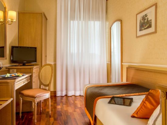 Фото Hotel Santa Costanza