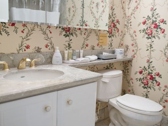 Фото The Waterside Inn