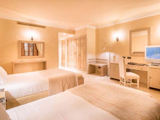 Фото Son Julia Country House & SPA