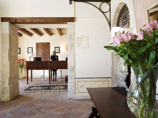 Фото Algila' Ortigia Charme Hotel