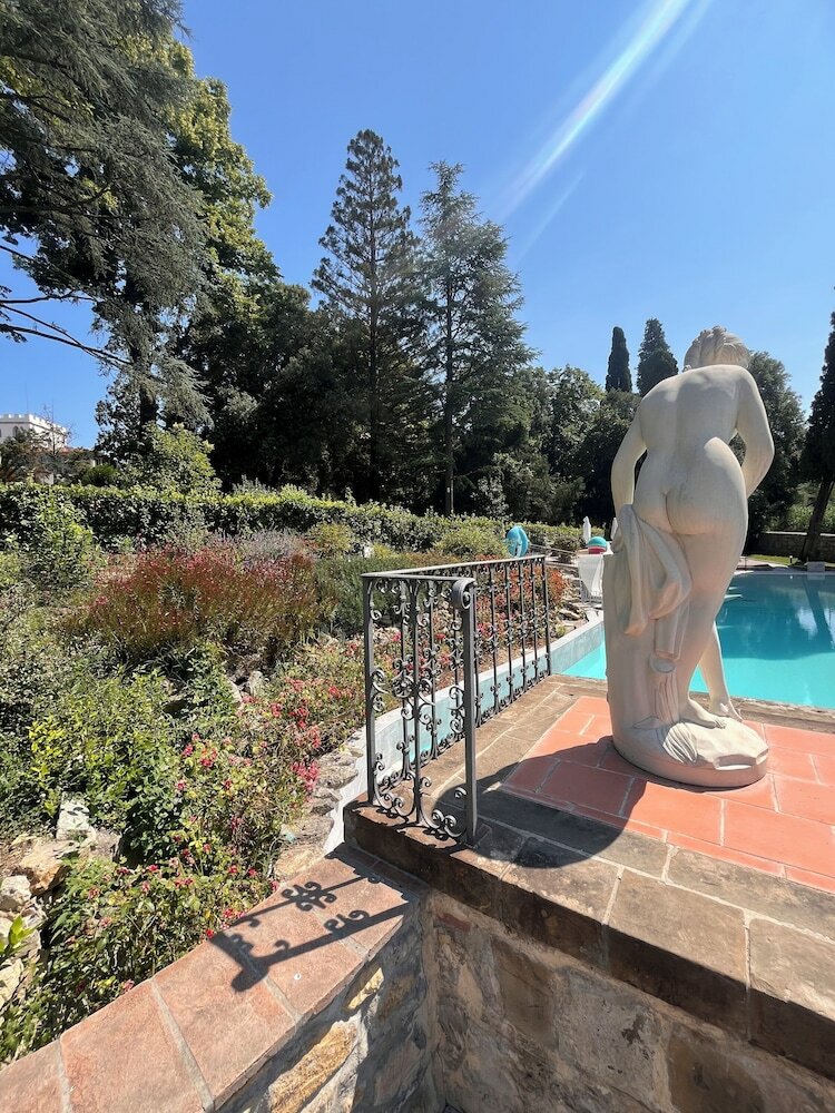 Фото Fantastic Garden