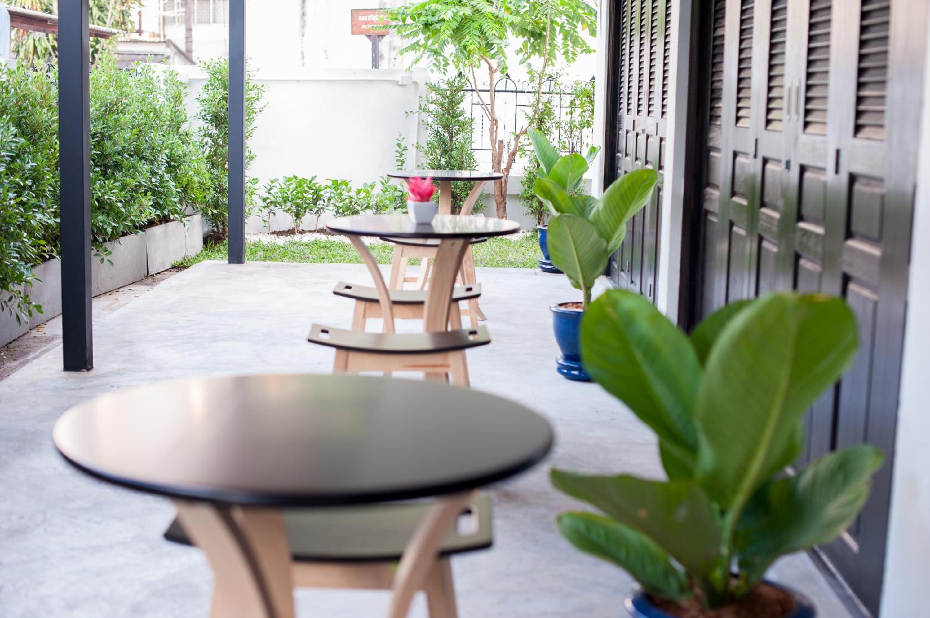 Фото Baan Ploy in - Adults Only - Hostel