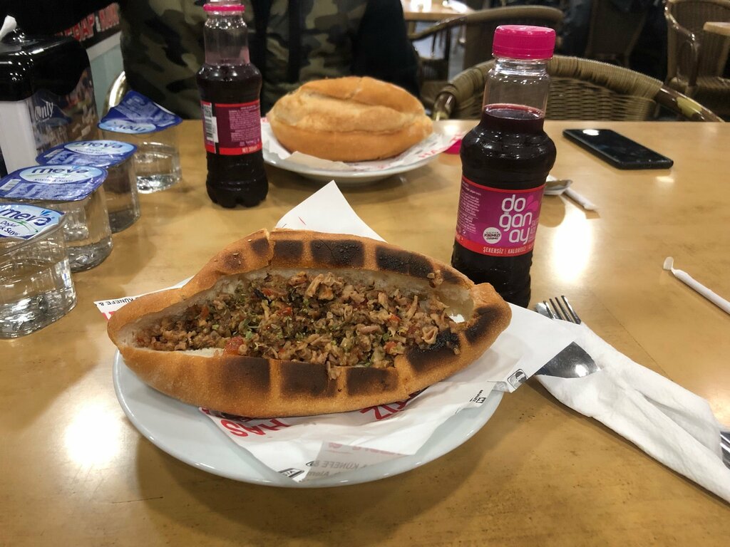 Restaurant Titiz Kokorec, Istanbul, photo