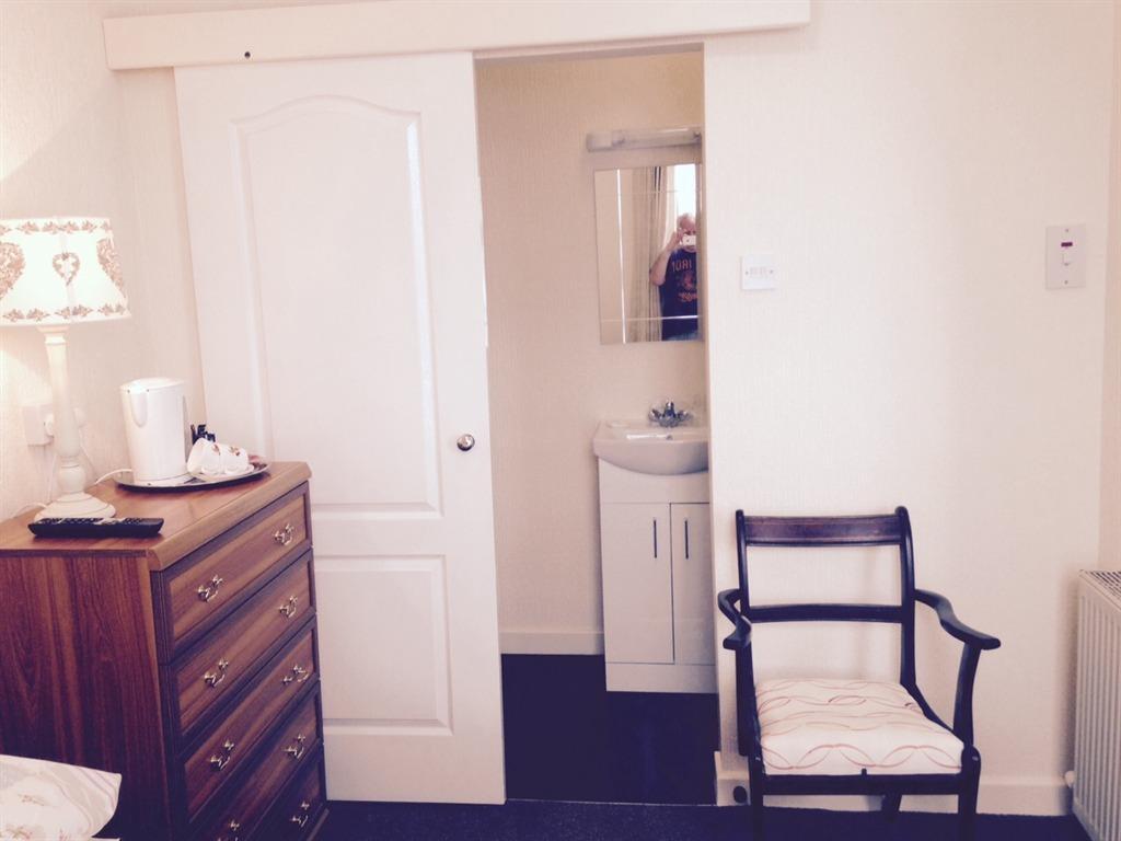 Фото Hazelgrove Guest House