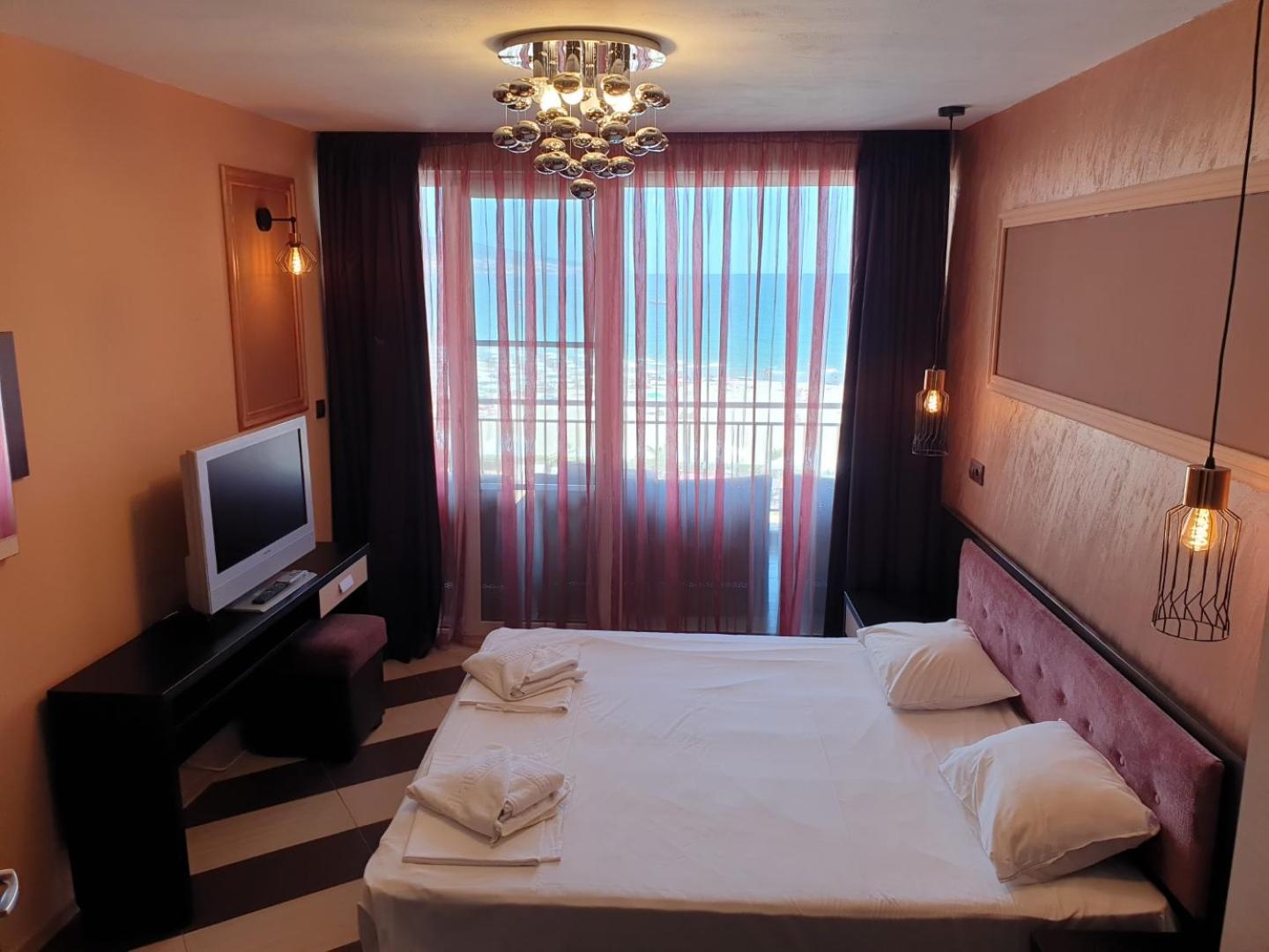 Фото Hotel Heaven