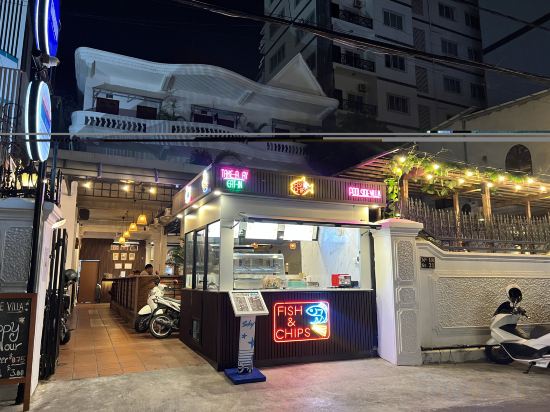 Фото Poolside Villa - Hostel