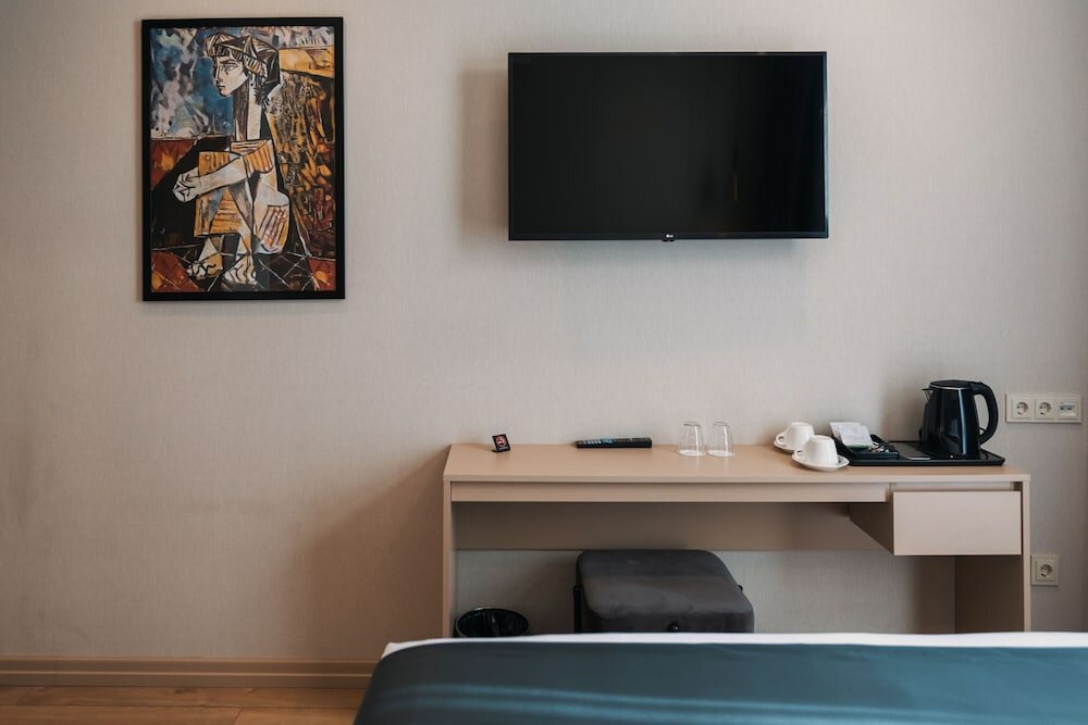 Фото Monday by Dnt Group