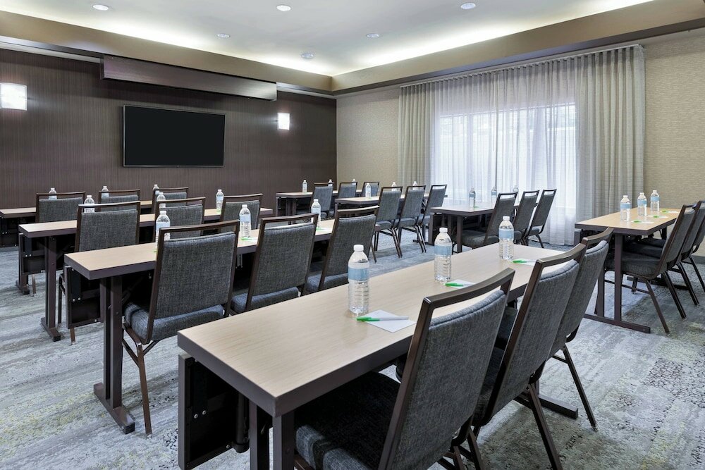 Фото Courtyard by Marriott Tampa Downtown