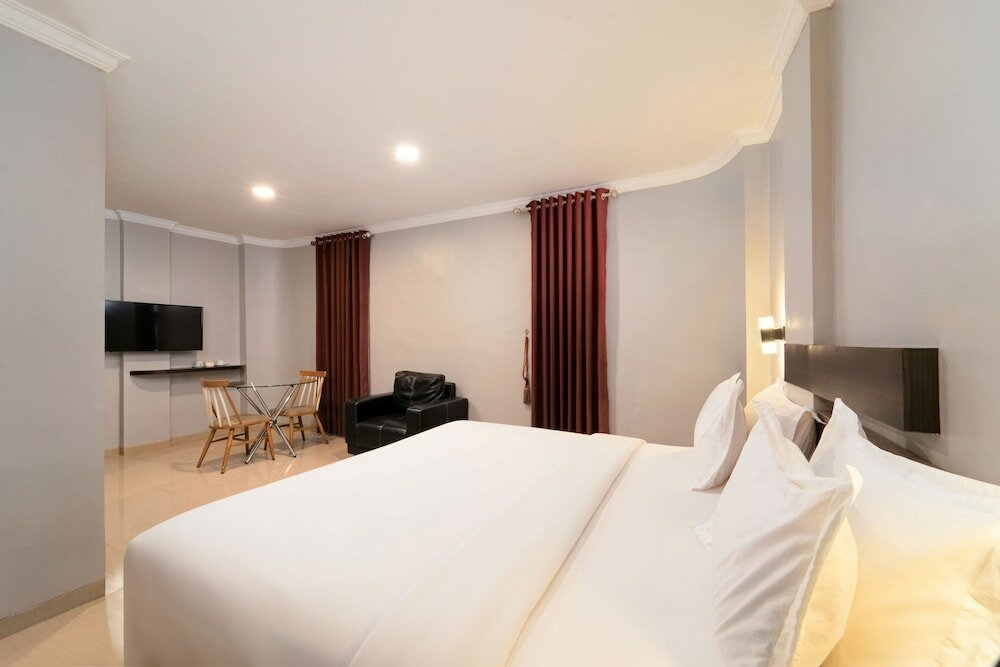 Фото Barelang Hotel Nagoya Batam