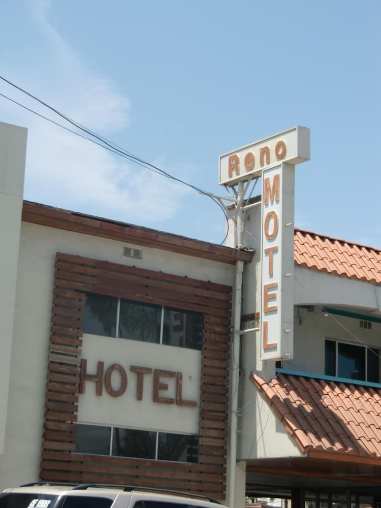 Фото Hotel Reno