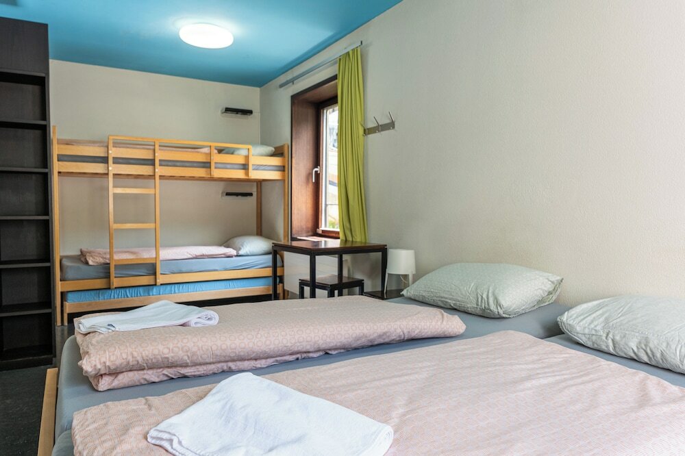Фото Youth Hostel Zermatt
