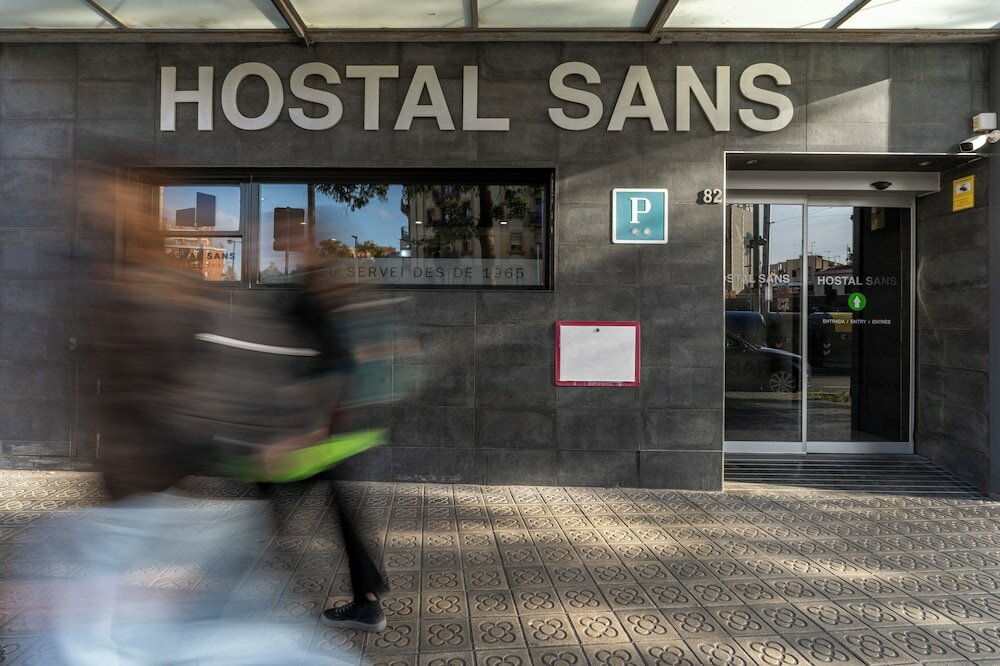 Фото Hostal Sans