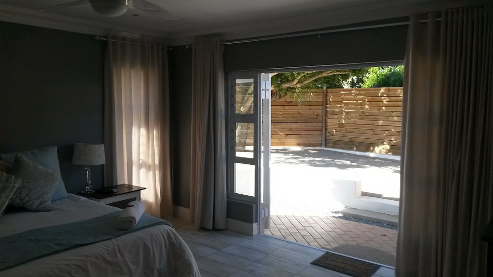 Фото Reef View BnB