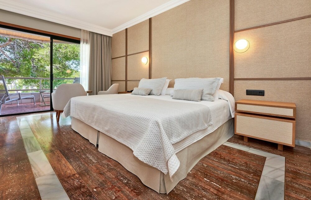 Фото Hotel Serrano Palace