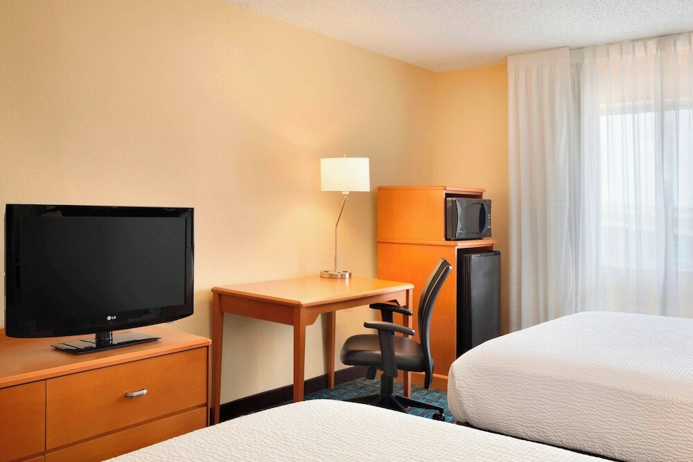 Фото Fairfield Inn & Suites Fort Worth University Drive