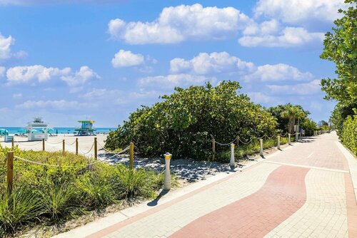 Внешний вид отеля The Palms Hotel & SPA в Майами-Бич, фото 5