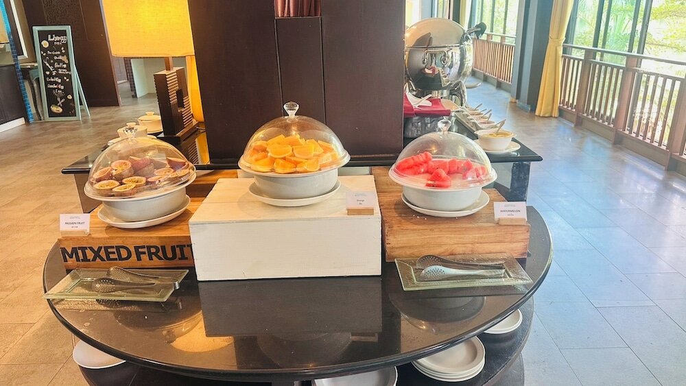 Фото Anyavee Tubkaek Beach Resort