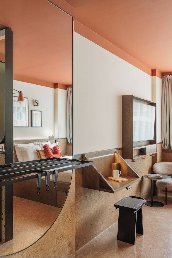 Фото Maxhotel