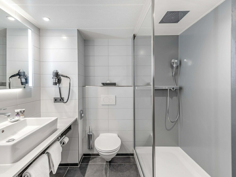 Фото Mercure Hotel Freiburg Am Muenster