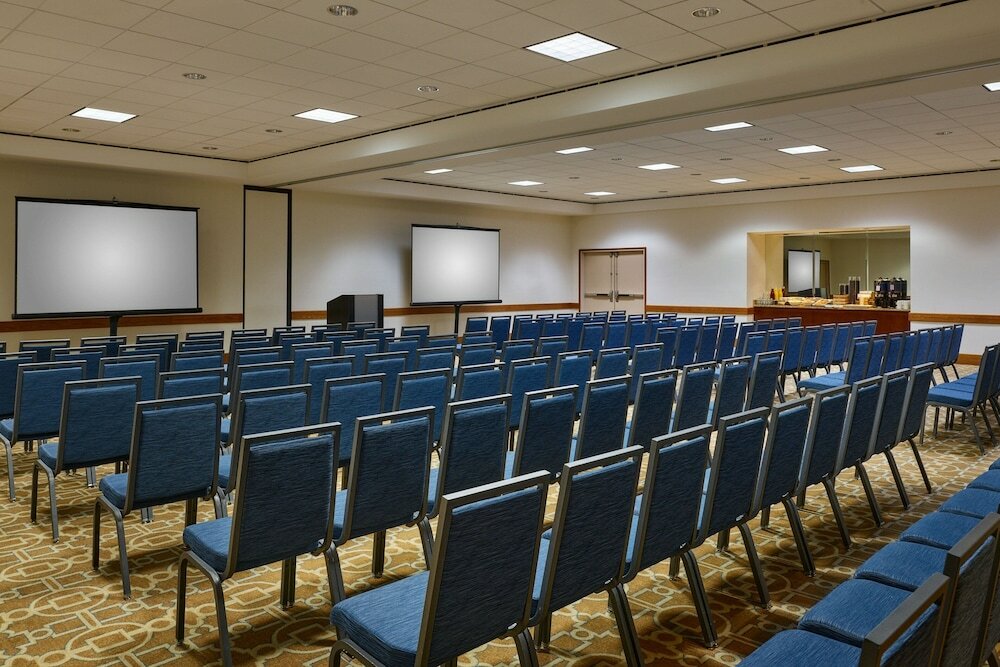 Фото Sheraton Kansas City Hotel at Crown Center