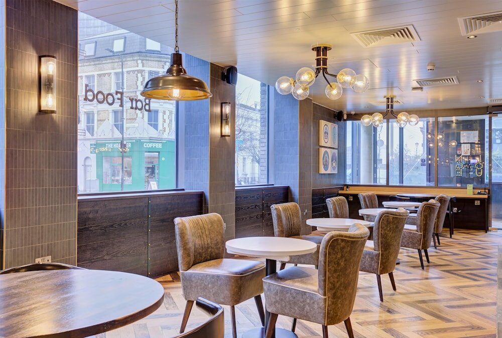 Фото London West Brompton