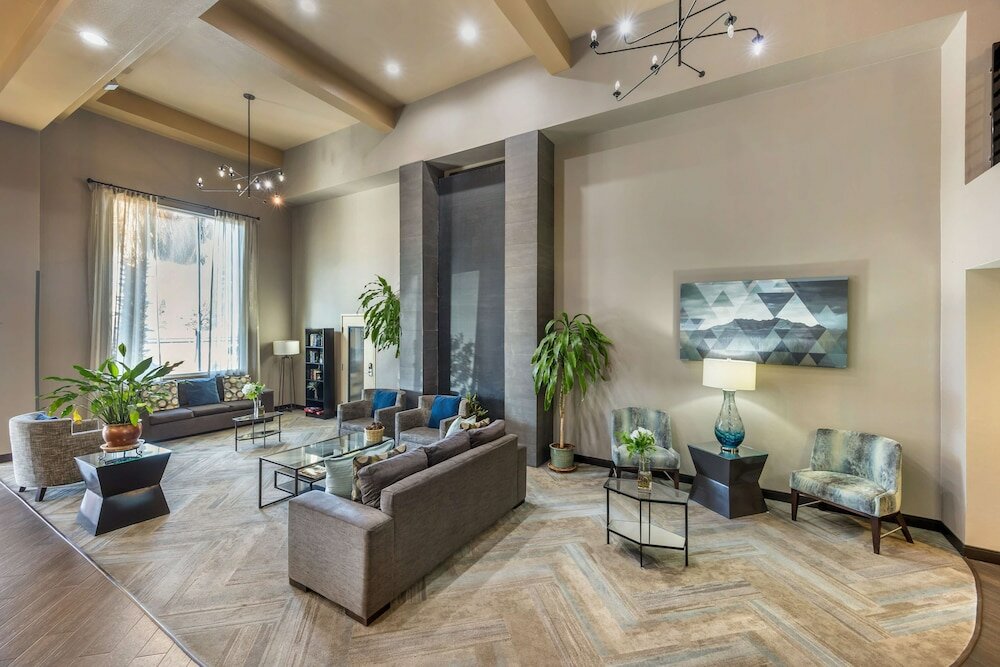 Фото Best Western Plus North Las Vegas Inn & Suites