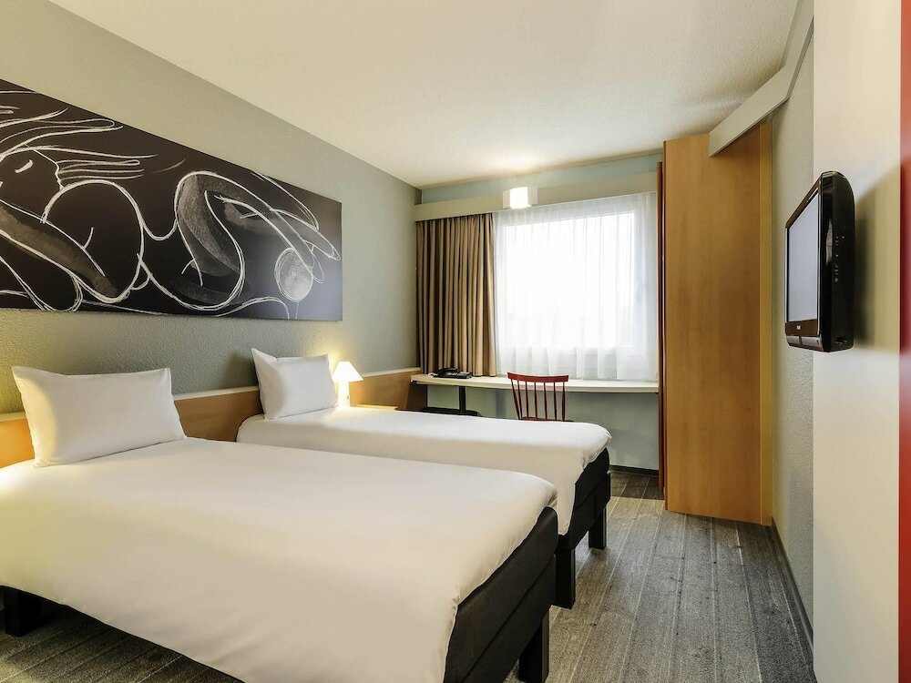 Фото ibis Hamburg Alsterring Hotel