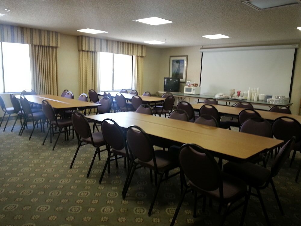 Фото Motel 6 Anaheim Hills
