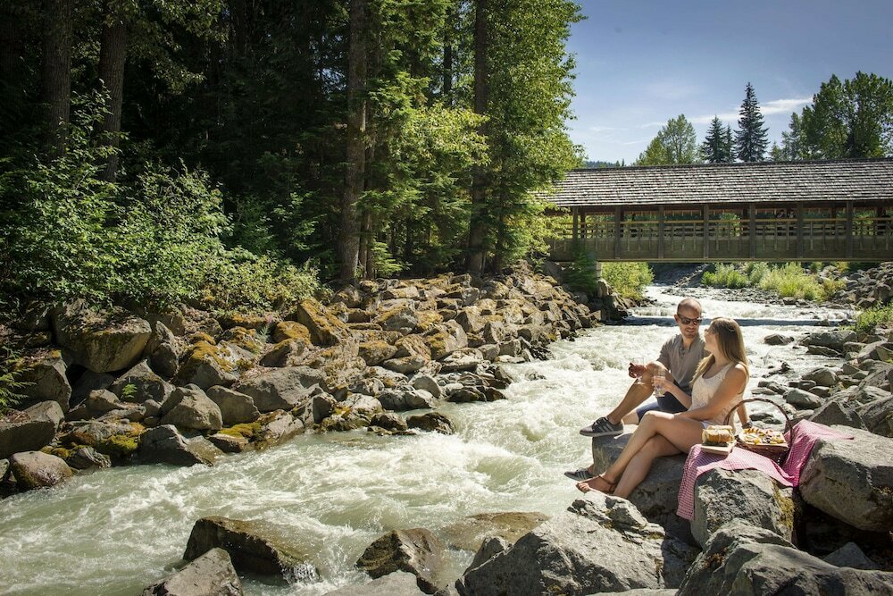Фото Fairmont Chateau Whistler